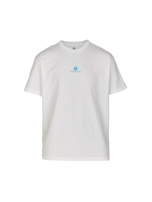 all_Weißes T-Shirt von Viva con Agua mit blauem Logo auf der Brust.