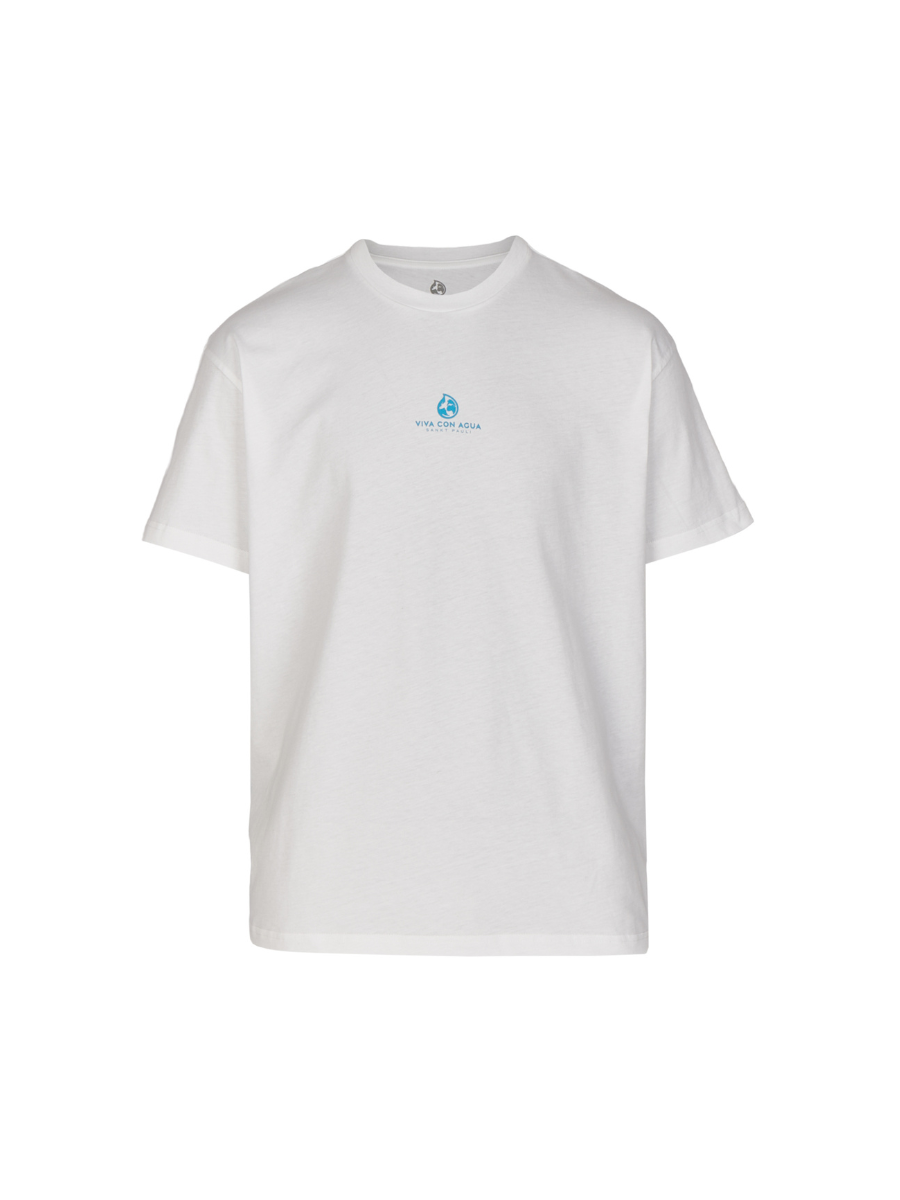all_Weißes T-Shirt von Viva con Agua mit blauem Logo auf der Brust.