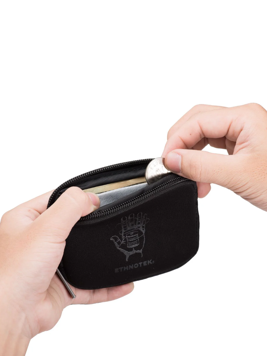 Ethnotek Coyopa Pouch Geldbörse blau