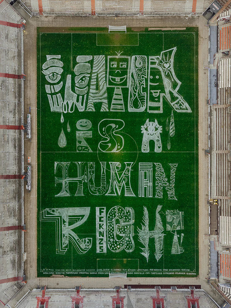 Artprint - Rasenkunst - Water Is A Human Right