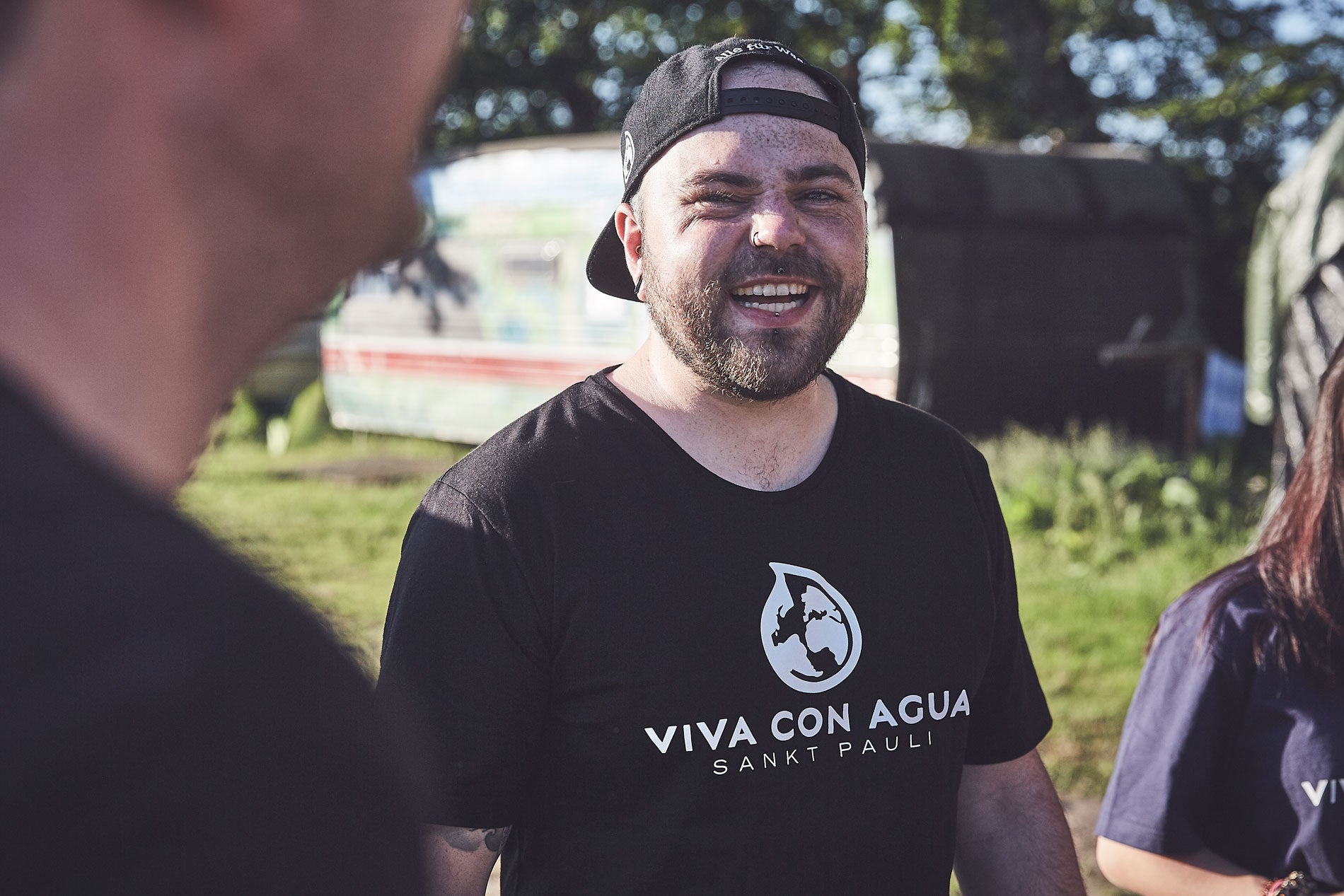 Viva Shell Merch Viva con Agua Merchandise Shop – VivaconAgua